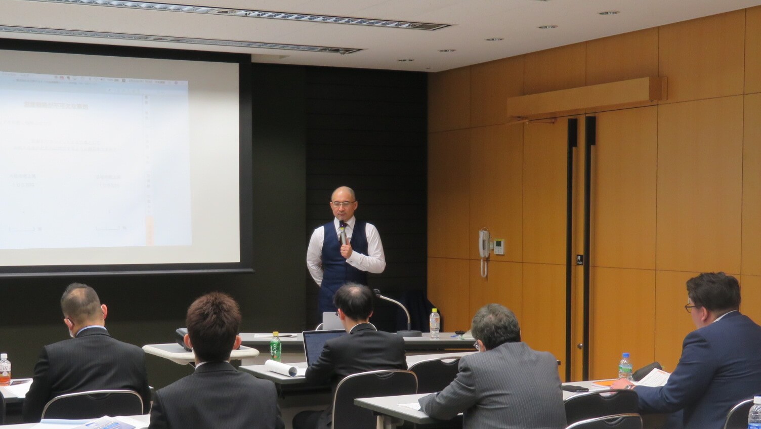 東京国際フォーラム経営者向けセミナー